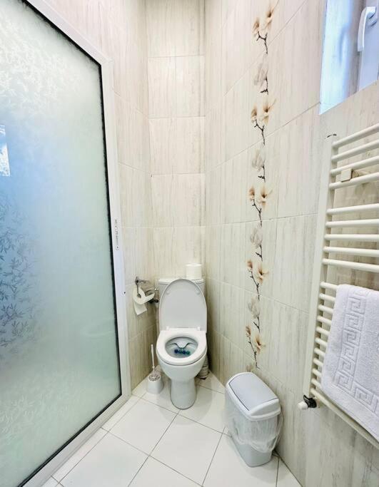 Cozy 1Br Apartment•Central•Quiet Бухарест Екстер'єр фото